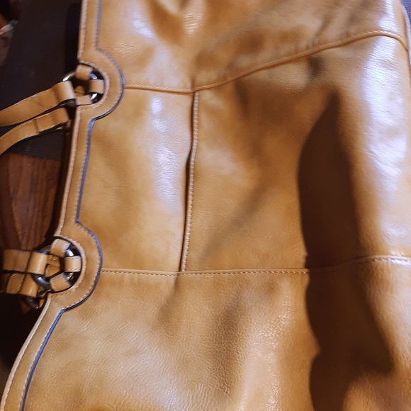 New Direction - Picture 2 of 4